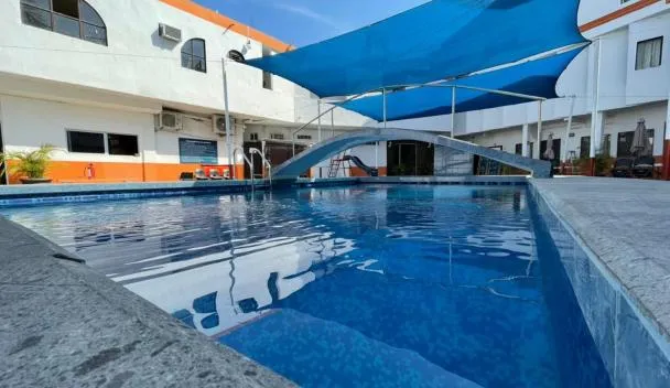 Hotel Moreno