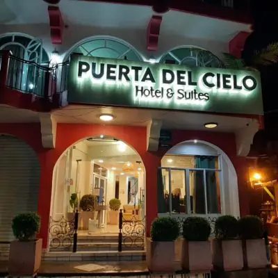 Hotel Puerta del Cielo