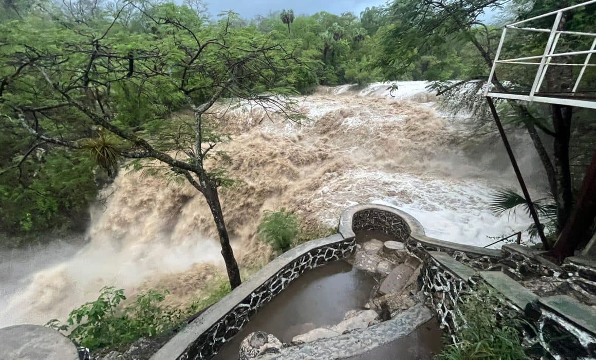 Estado de Sitios Turísticos en la Huasteca Potosina por Depresión Tropical
