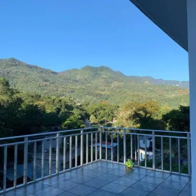 Casa ROM, en Xilitla con bellas vistas